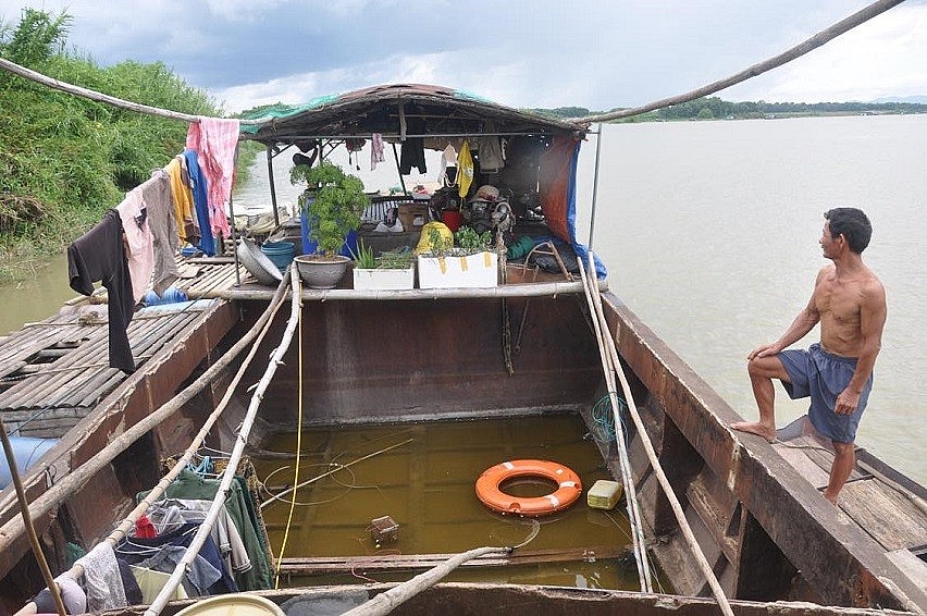 Thanh Hóa: Hàng trăm hộ nghèo sinh sống trên sông được hỗ trợ đất, xây nhà ở ổn định