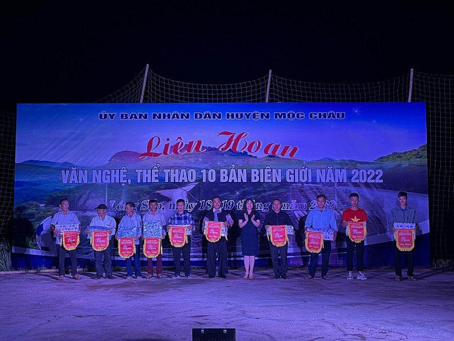 Huyện Mộc Châu tổ chức Liên hoan văn nghệ, thể thao 10 bản biên giới năm 2022