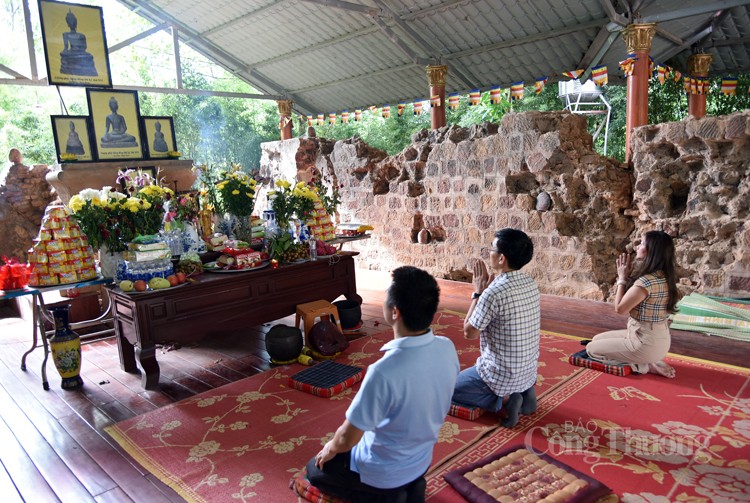 Chùa Vặt Hồng, nơi sinh hoạt văn hóa tín ngưỡng lành mạnh Chùa Vặt Hồng, nơi sinh hoạt văn hóa tín ngưỡng lành mạnh