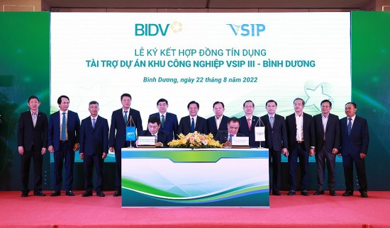 BIDV và VSIP ký kết hợp đồng tín dụng tài trợ dự án đầu tư xây dựng KCN VSIP III – Bình Dương