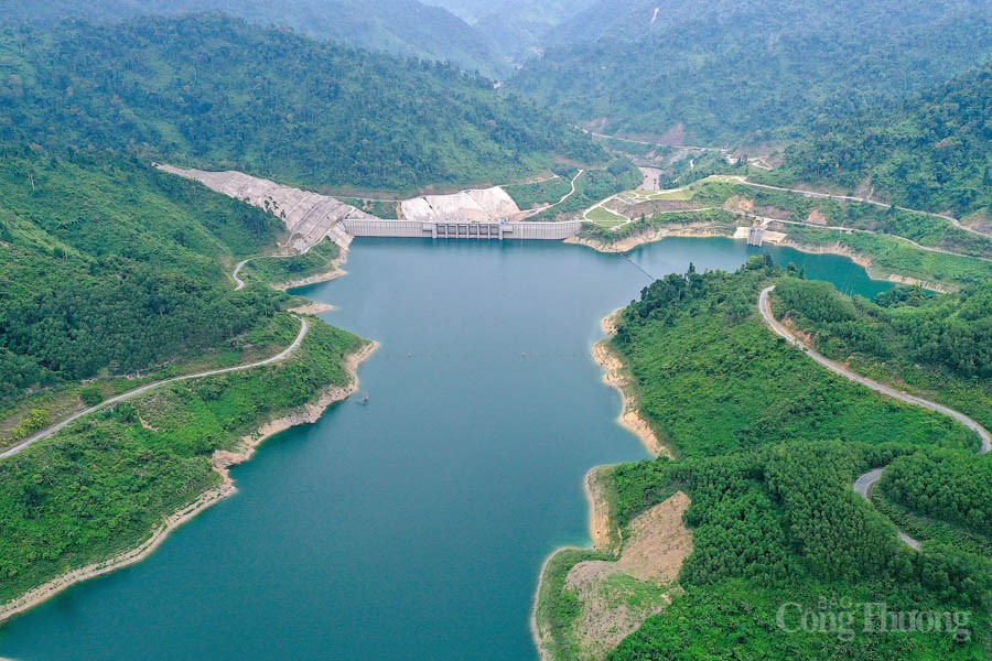 Miền Trung đảm bảo an toàn hồ đập thủy điện mùa mưa bão (Bài 1): Doanh nghiệp chủ động xây dựng phương án ứng phó