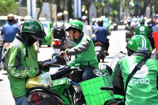 Khách hàng nghi ứng dụng Grab “tận thu”, không minh bạch giá phí