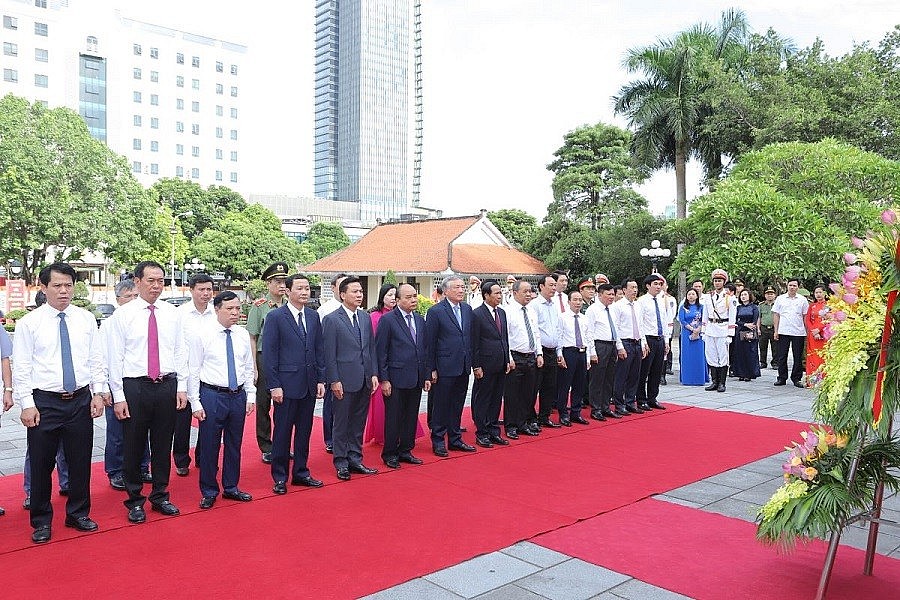 Chủ tịch nước dự Lễ khởi công Dự án khu lưu niệm đồng bào, cán bộ, chiến sĩ, học sinh miền Nam tập kết ra bắc