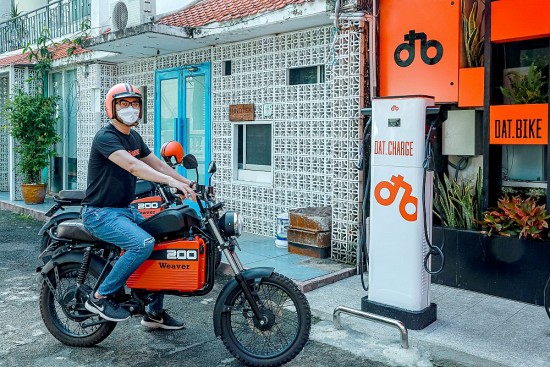 dat bike mo tram sac xe may dien nhanh tai tp ho chi minh