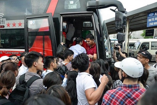 Nghỉ lễ 2/9: Công bố đường dây nóng phản ánh tình trạng "hét giá" xe khách
