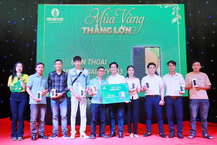 “Mùa vàng thắng lớn” tiếp nối bờ vui cùng NPK Cà Mau