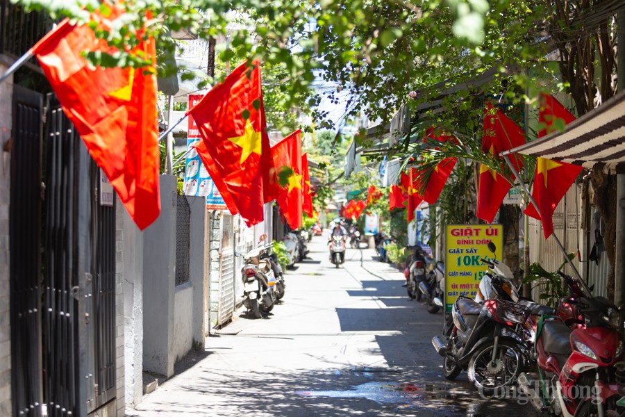 Đà Nẵng: Rợp bóng cờ hoa chào mừng Tết Độc lập Đà Nẵng: Rợp bóng cờ hoa chào mừng Tết Độc lập
