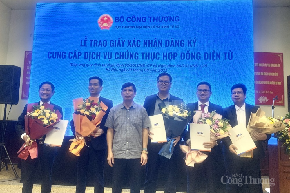 Bộ Công Thương cấp Giấy xác nhận đăng ký cung cấp dịch vụ chứng thực hợp đồng điện tử cho 5 doanh nghiệp