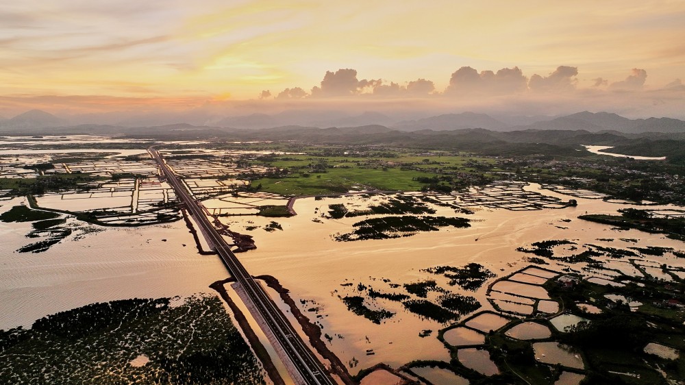Cao tốc – Chiếc chìa khóa Vàng mở cánh cửa tương lai của Quảng Ninh