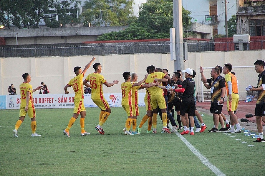 Thanh Hóa giành chiến thắng 2 - 0 đầy thuyết phục trước Sông Lam Nghệ An