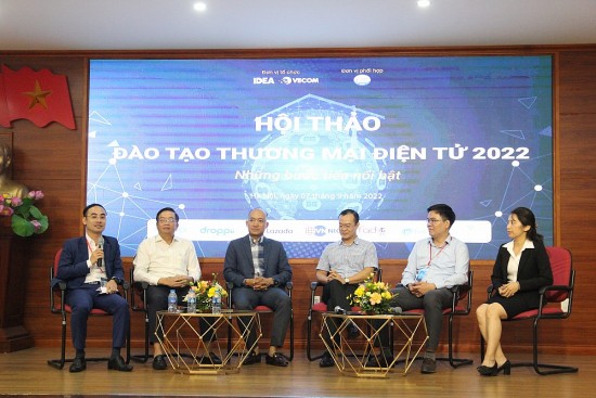 Hội thảo Đào tạo Thương mại điện tử năm 2022: Những bước tiến mới