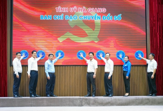 ha giang phat dong cuoc thi truc tuyen chuyen doi so nam 2022