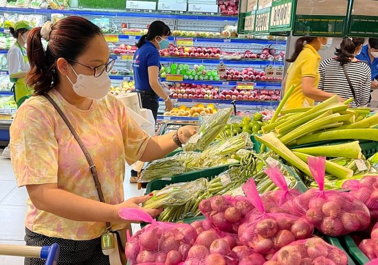 Tiêu dùng xanh: Giải pháp cốt lõi giảm chất thải nhựa