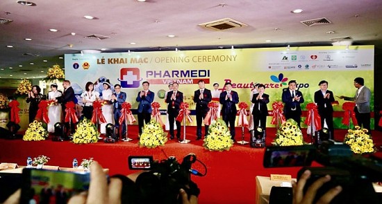 thu truong bo cong thuong do thang hai du le khai mac trien lam y te quoc te lan thu 17 pharmedi vietnam 2022