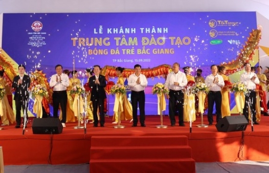 Hà Nội FC khánh thành trung tâm đào tạo bóng đá trẻ tại Bắc Giang