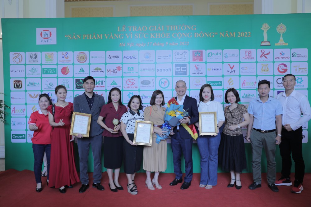 Vinalink Group nhận giải thưởng 'Sản phẩm vàng vì sức khỏe cộng đồng' năm 2022