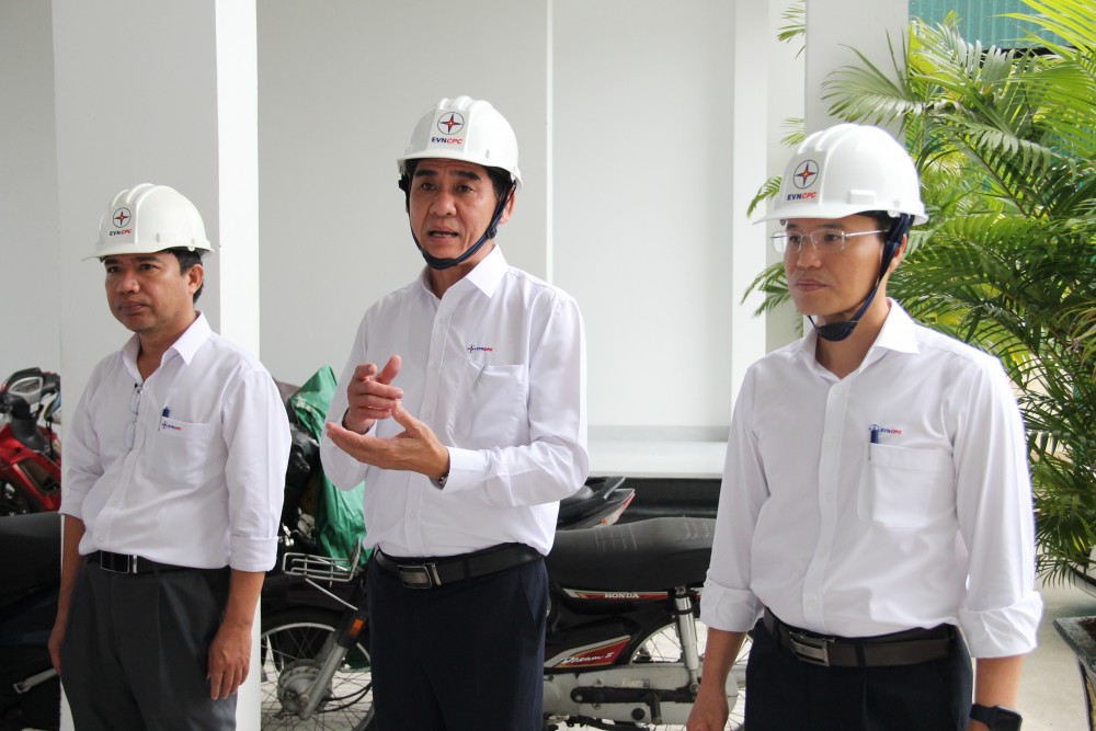 Chủ tịch Công đoàn EVNCPC Trần Đình Hà dặn dò công tác an toàn trong CBCNV Chủ tịch Công đoàn EVNCPC Trần Đình Hà dặn dò công tác an toàn trong CBCNV