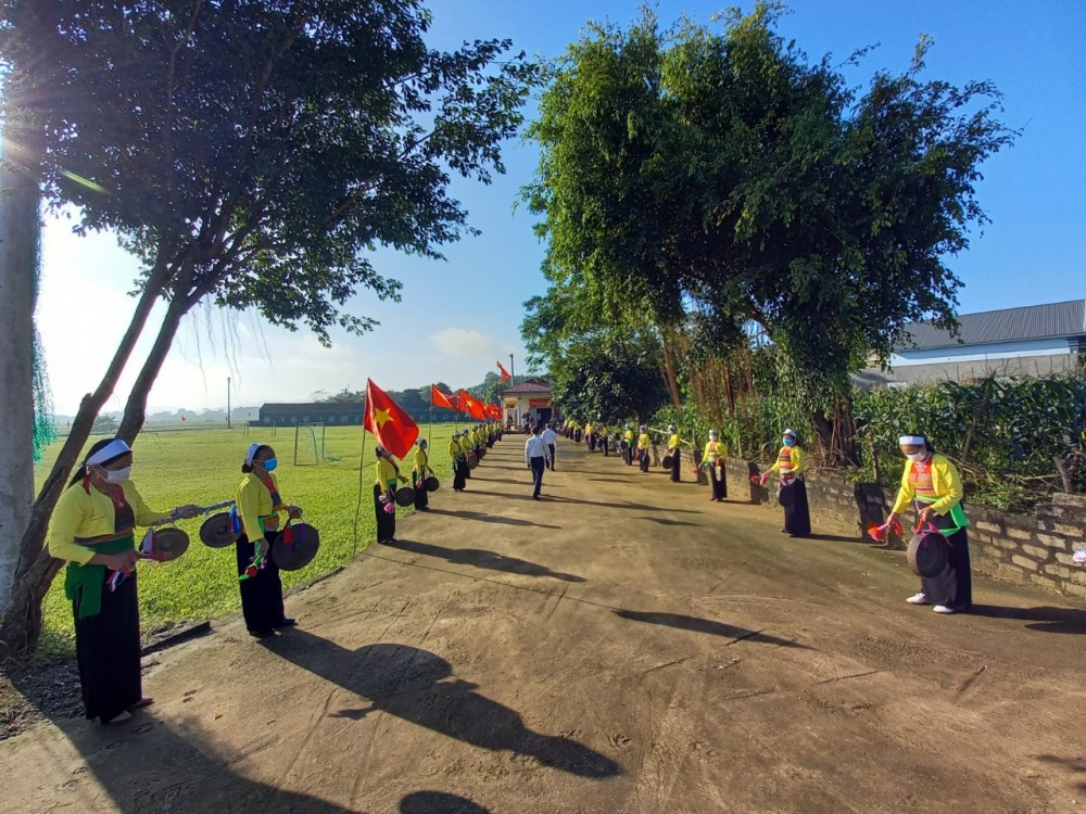 Ninh Bình xây dựng nông thôn mới kiểu mẫu gắn với bảo tồn giá trị văn hóa truyền thống phát triển du lịch nông thôn