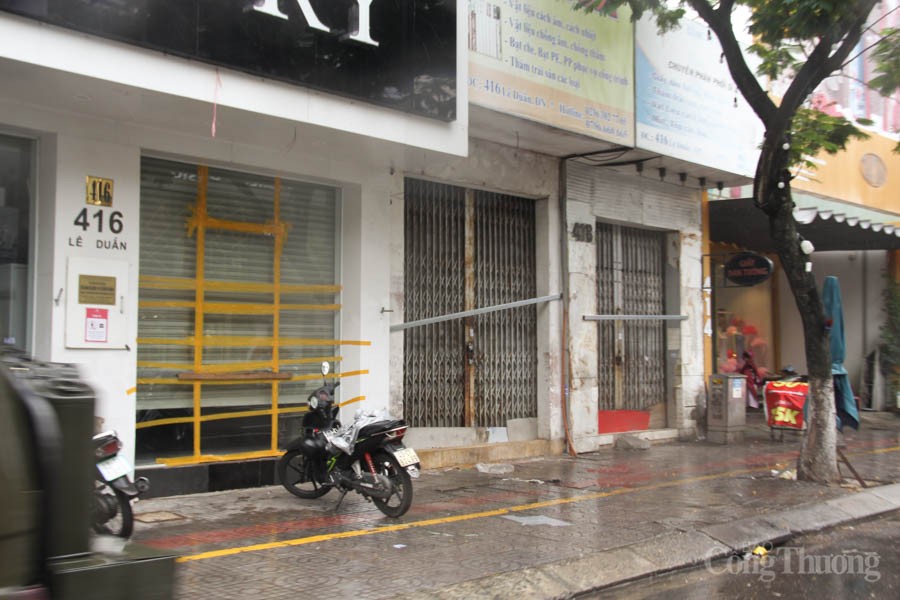 Đà Nẵng: Khẩn trương sơ tán hàng chục nghìn người dân đến nơi trú bão số 4 an toàn Cập nhật bão số 4: Hình ảnh Đà Nẵng gồng mình sơ tán người dân đến nơi trú an toàn