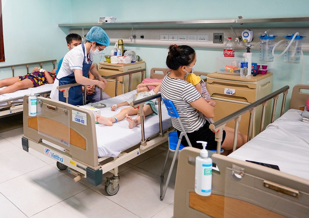 Cả 30/30 quận, huyện của Hà Nội có ca mắc virus Adeno