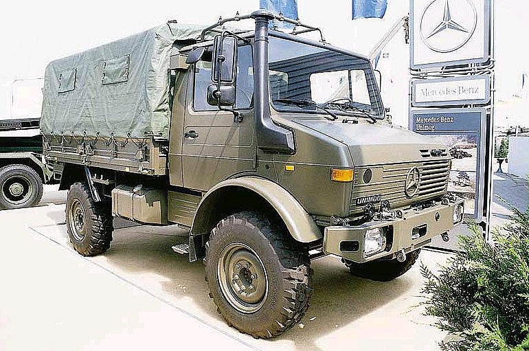 Mercedes-Benz UNIMOG