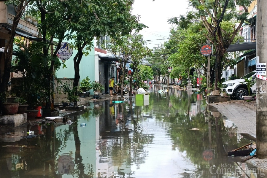 Đà Nẵng: Khung cảnh chưa từng thấy sau trận mưa lụt lịch sử