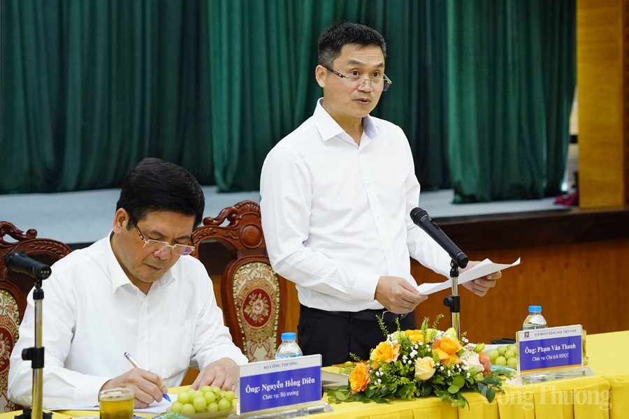 Chấn chỉnh, xốc lại tổng thể các mối liên kết trong chuỗi cung ứng xăng dầu