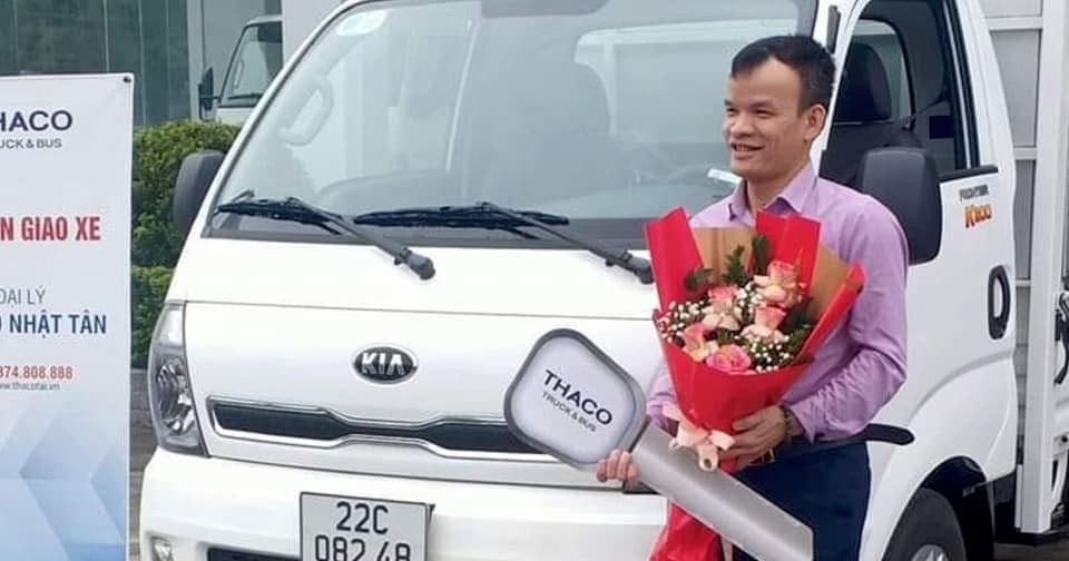 Vụ tạt đầu xe cấp cứu ở Tuyên Quang: Đề nghị làm rõ tài xế có bằng lái hay không xuất trình