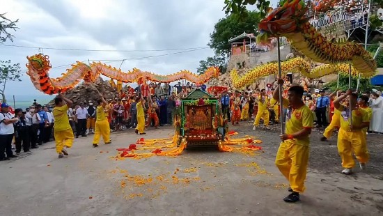 PGS.TS Nguyễn Ngọc Thơ: Khai thác nét đẹp văn hóa dân tộc để phát triển kinh tế địa phương