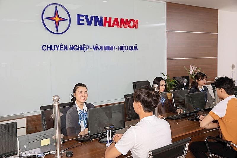 EVNHANOI: 100% khách hàng thanh toán tiền điện không dùng tiền mặt