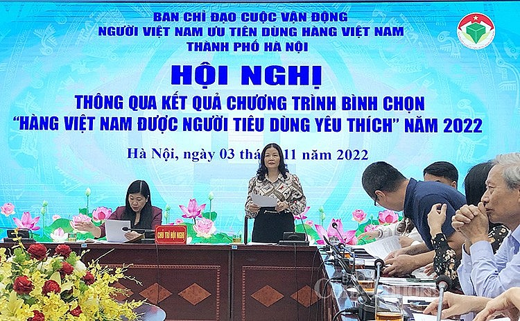 Hội nghị thông qua kết quả Chương trình bình chọn hàng Việt Nam được người tiêu dùng yêu thích năm 2022.