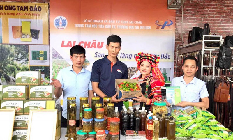 Ớt trung đoàn - đặc sản của đồng bào dân tộc Hà Nhì