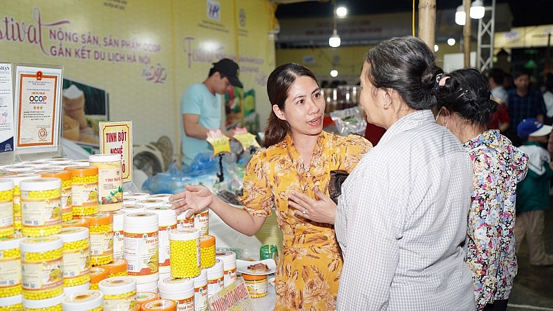 Khai mạc Festival Nông sản, sản phẩm OCOP gắn kết du lịch Hà Nội tại Mỹ Đức