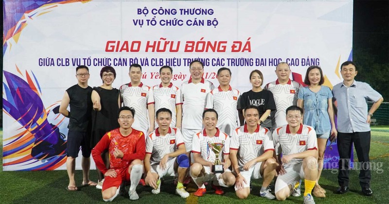 Kết quả chung cuộc của trận giao hữu với tỷ số 4-1, chiến thắng thuộc về đội Câu lạc bộ Vụ Tổ chức cán bộ