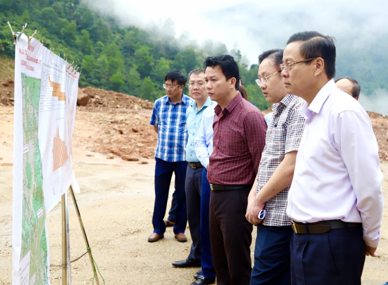 Lãnh đạo tỉnh Hà Giang kiểm tra tiến độ Dự án đường Bắc Quang - Xín Mần