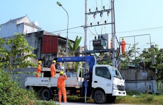 Điện thương phẩm tháng 10 của EVNNPC đạt 8,05 tỷ kWh, tăng 15,98%