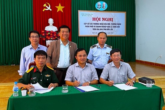 Đắk Lắk thực hiện ký cam kết đảm bảo cung ứng xăng dầu