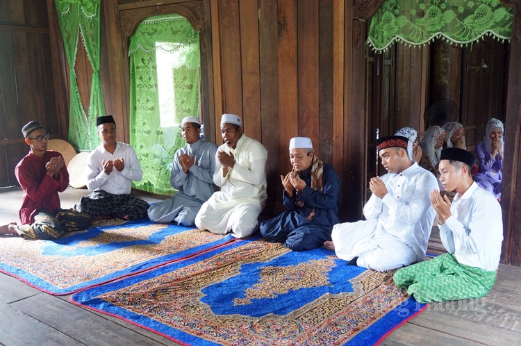 Lễ đặt tên cho con, nghi lễ quan trọng của người Chăm Islam