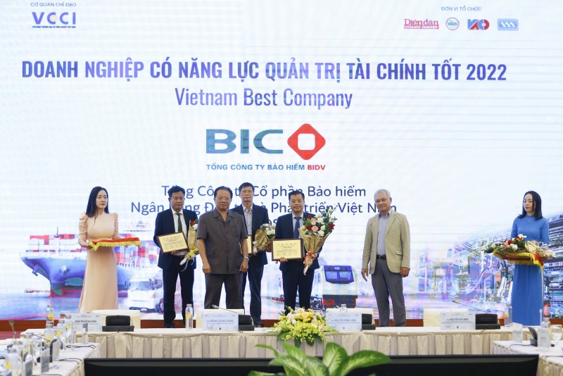 BIC được vinh danh Doanh nghiệp niêm yết có năng lực quản trị tài chính tốt