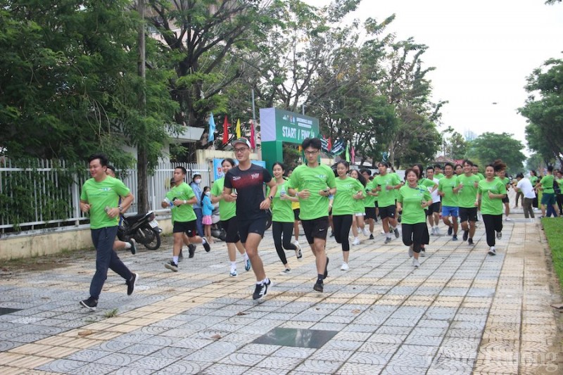 Đà Nẵng: Chạy để gây quỹ cho các dự án xã hội mở rộng diện tích rừng, trồng thêm cây xanh