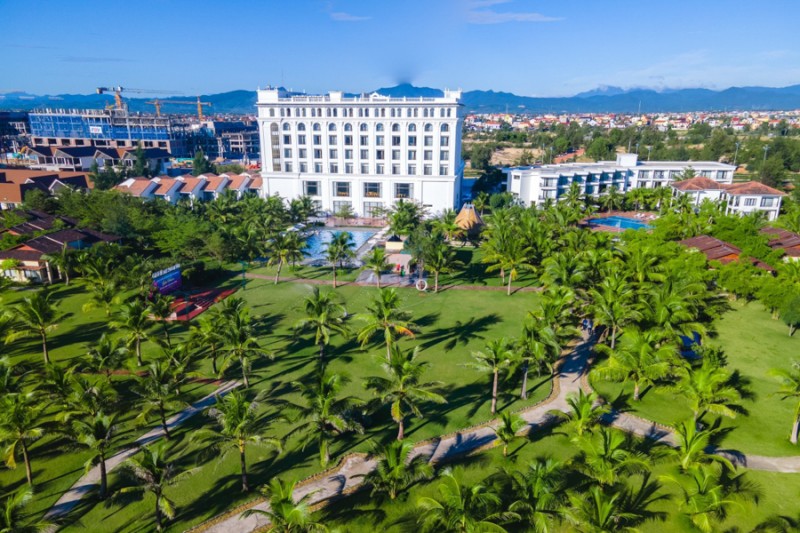 Celina Peninsula Resort – “Nàng thơ” trên bán đảo Bảo Ninh