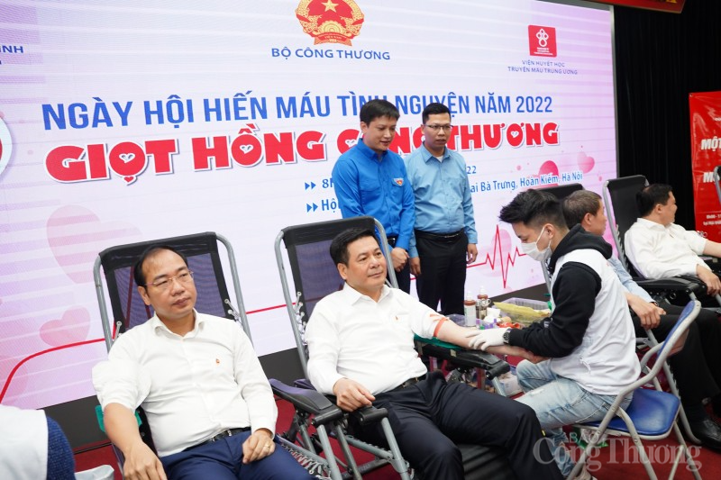 Giọt hồng Công Thương – Ngày hội hiến máu tình nguyện Bộ Công Thương năm 2022