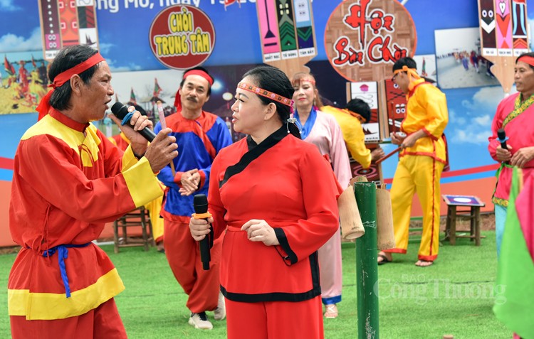 Nghệ thuật Bài chòi, món ăn tinh thần của người dân Trung Bộ Nghệ thuật Bài chòi, món ăn tinh thần của người dân Trung Bộ