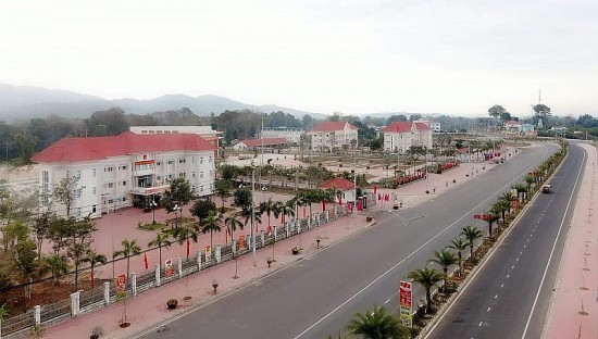 ia hdrai kon tum khoi thong nguon luc phat trien kinh te bien gioi