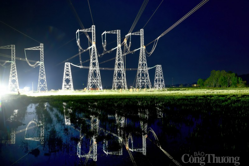 Một đêm trên công trường đường dây 500kV Hà Tĩnh- Nho Quan