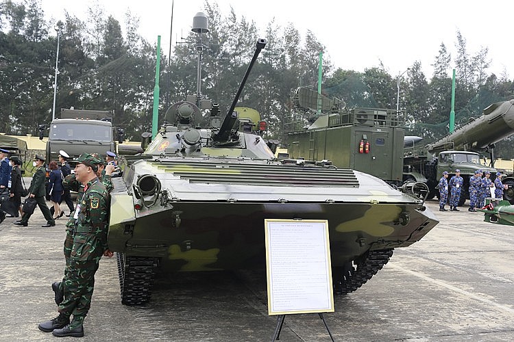 Xe chiến đấu bộ binh BMP-2