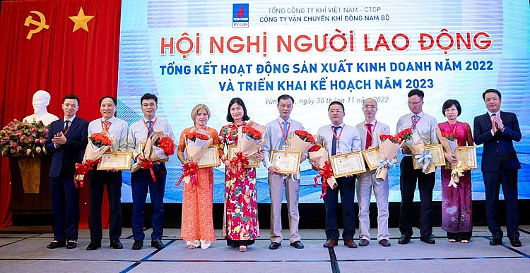 Công ty Vận chuyển khí Đông Nam Bộ: Đoàn kết, đổi mới, sáng tạo, nỗ lực hoàn thành nhiệm vụ