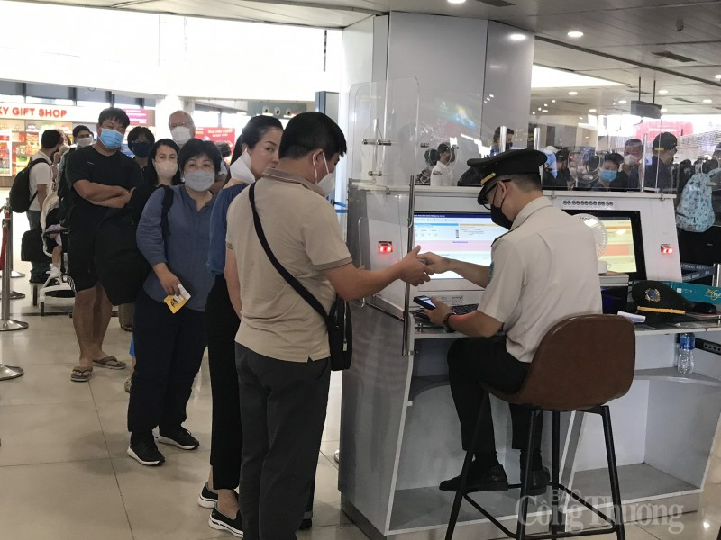 Bộ Giao thông: Chung tay chống buôn lậu qua cảng hàng không, sân bay giai đoạn 2022-2025