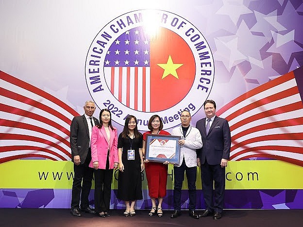  Unilever Việt Nam nhận giải CSR từ AmCham