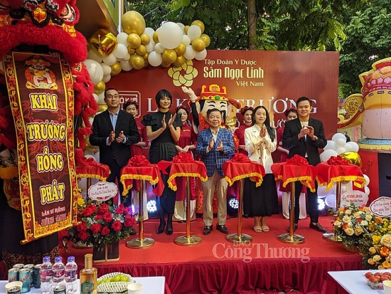 tap doan y duoc sam ngoc linh dua san pham thuan viet toi nguoi tieu dung